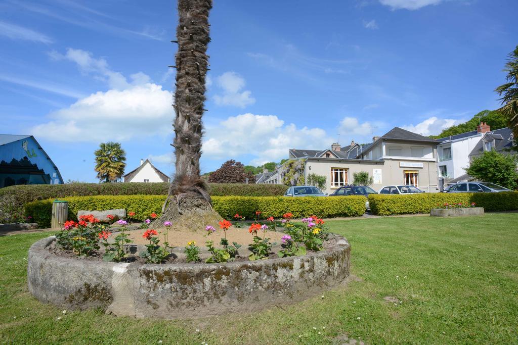 Hotel Des Bains Saint-Jean-le-Thomas Exteriér fotografie